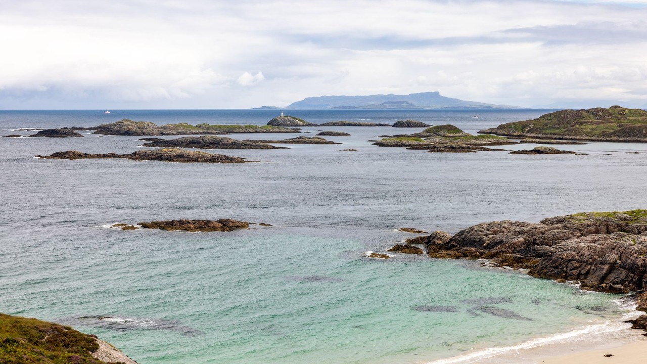 Best eSIM for Scotland’s Islands in Summer 2026