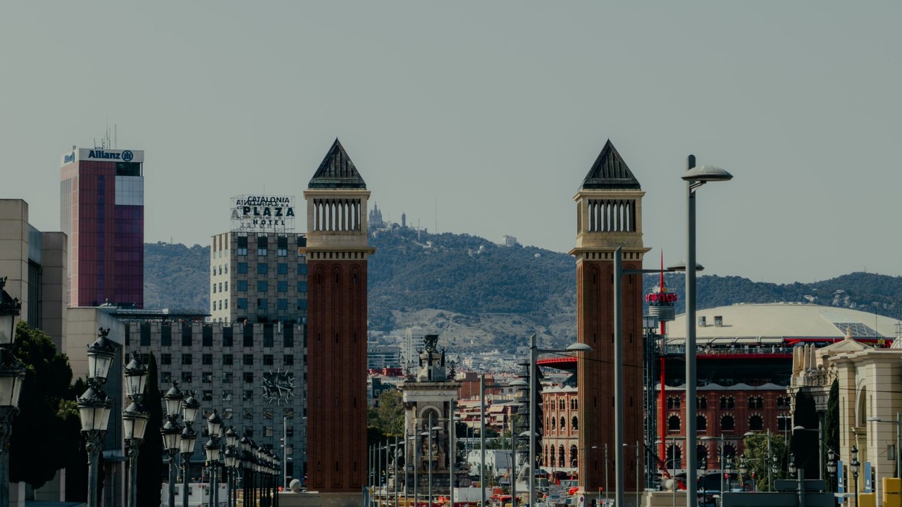 Stay Connected at La Mercè Festival 2026 with eSIM