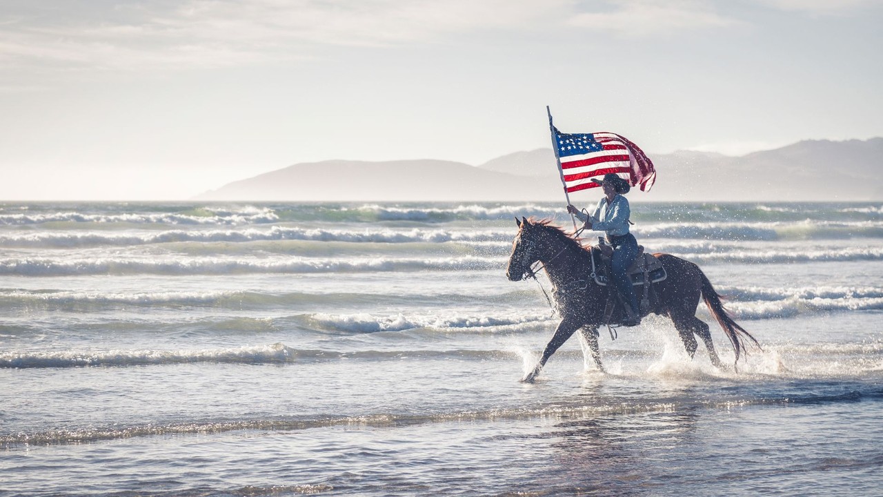 Best eSIM for Labor Day Weekend USA Travel