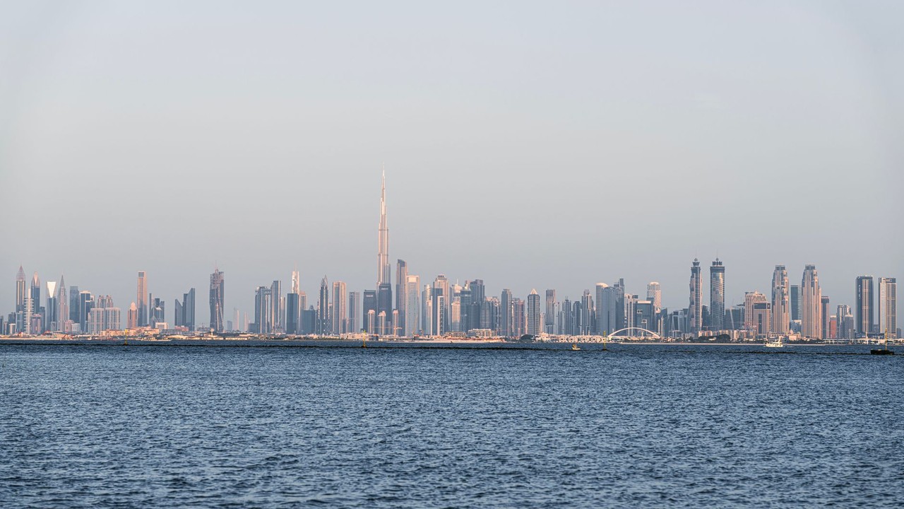 Best eSIM Solutions for Dubai & UAE 2026