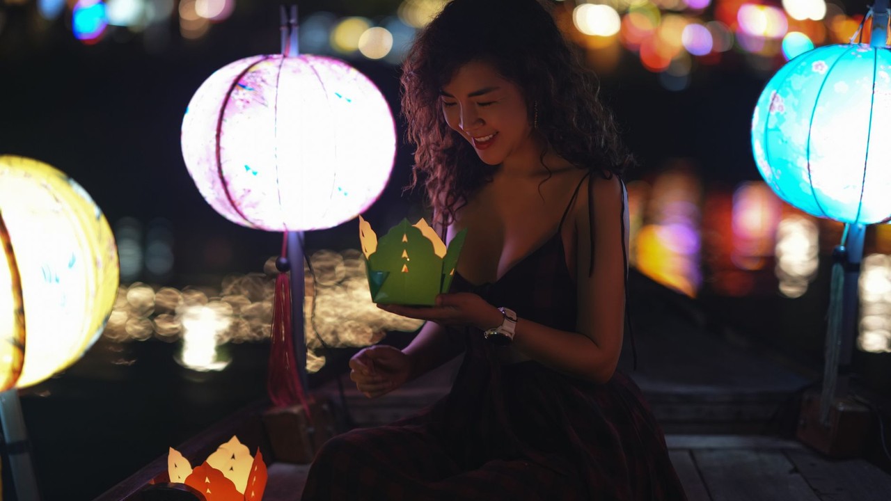 Best eSIM for Loy Krathong & Yi Peng Festivals 2026