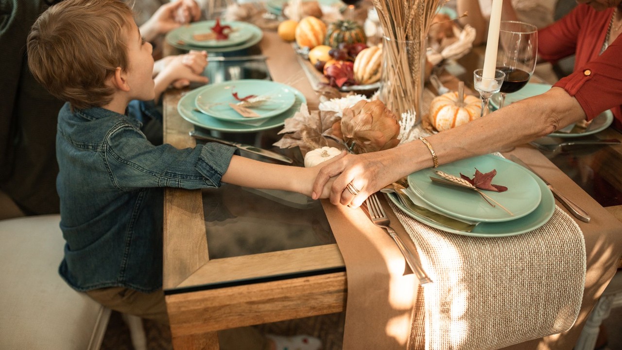 USA eSIM Guide for Thanksgiving Travel 2026